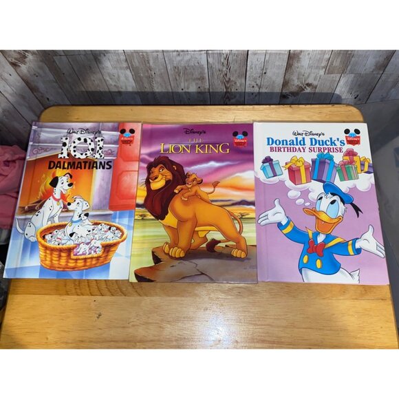 Lot of 3 Disney Hardcover Books: Donald Duck, Lion King, & 101 Dalmatians - Picture 2 of 12